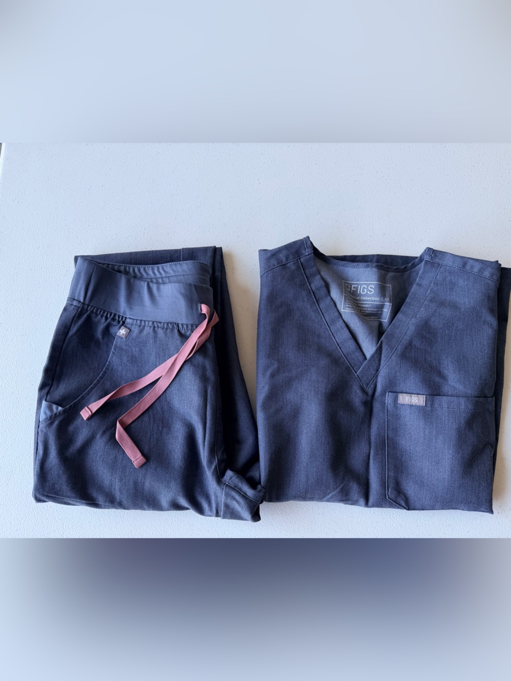 Figs Womens Navy Jogger Scrub Set with Pink Drawstring
